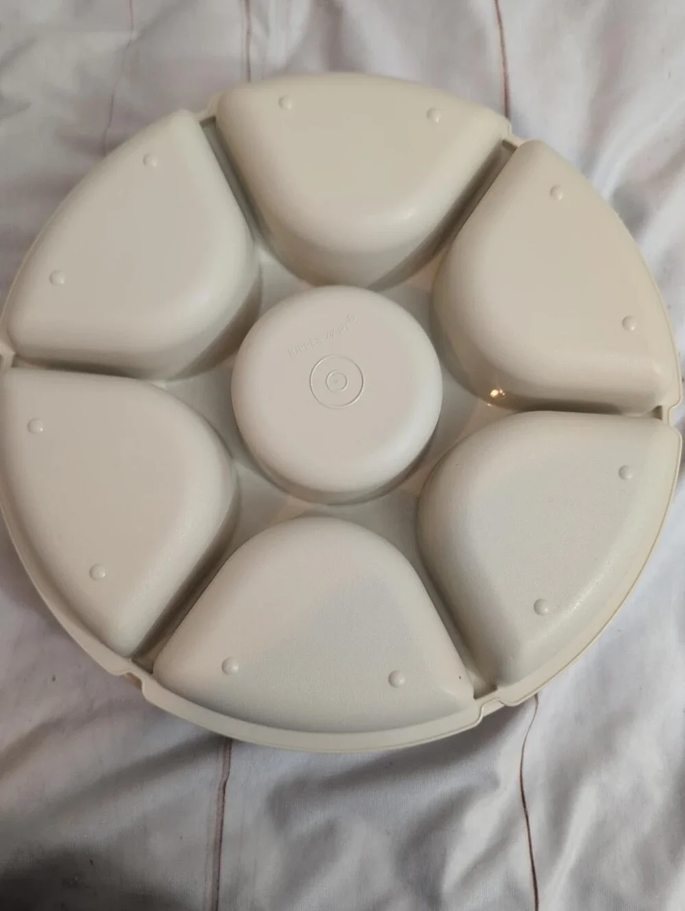 Vintage Tupperware Serving Center 1665 Almond 6 Compartment Party Tray w Lid